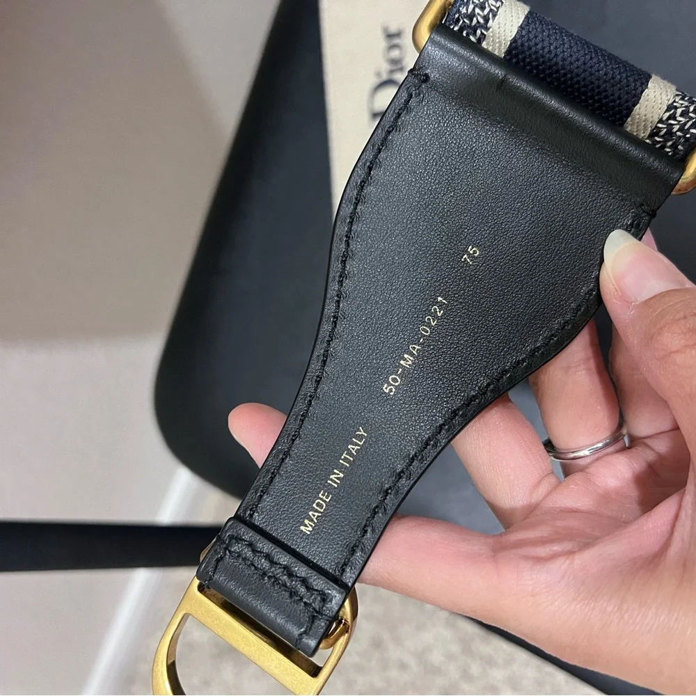 CHRISTIAN DIOR BELT SIZE 75 - Picture 7 of 7